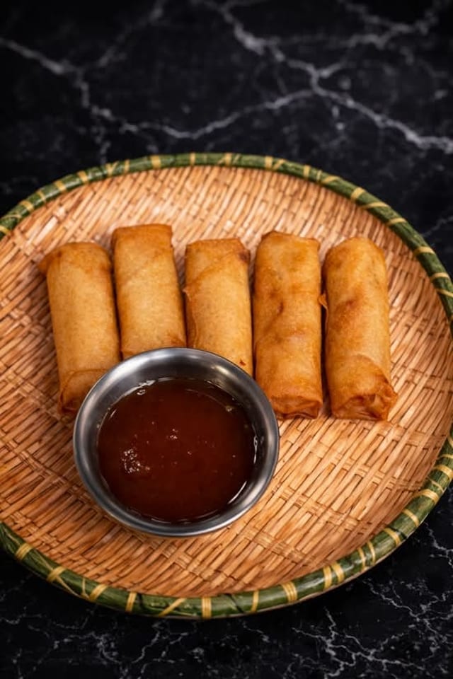 Vegetable Spring Roll.