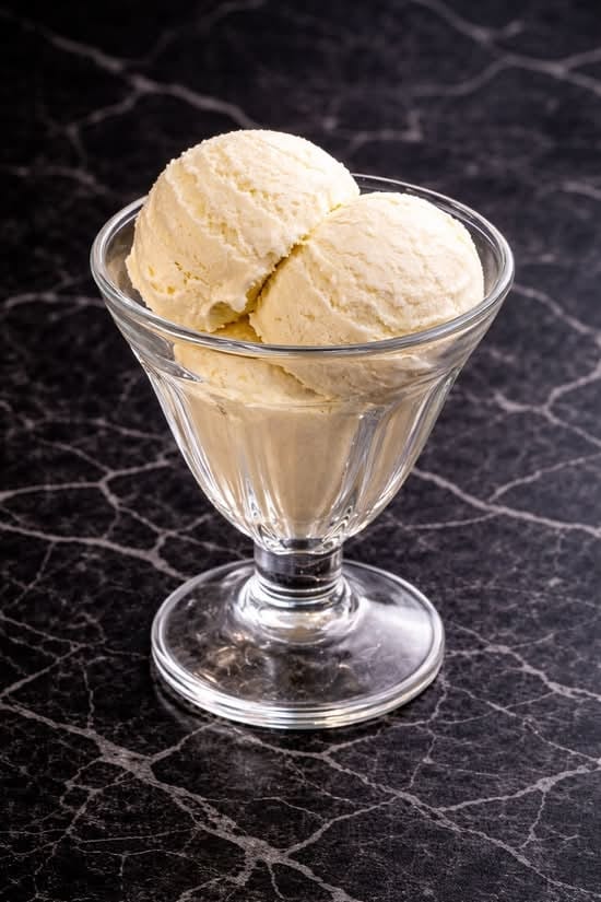 Ice Cream (Vanilla).