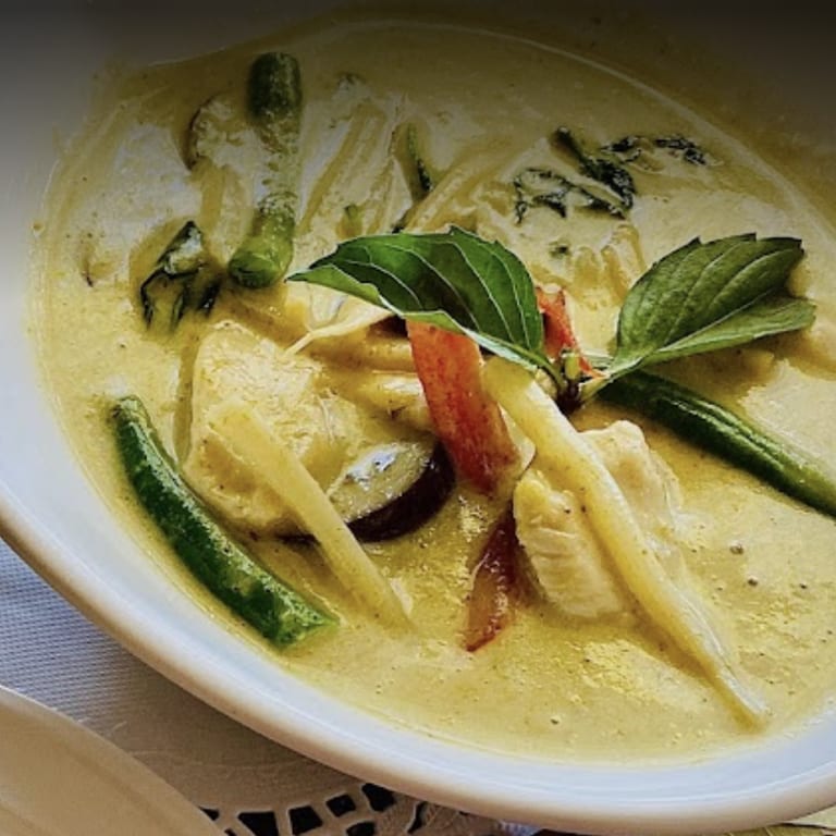 Delicious Curry Creations: Thai and Asian Fusion